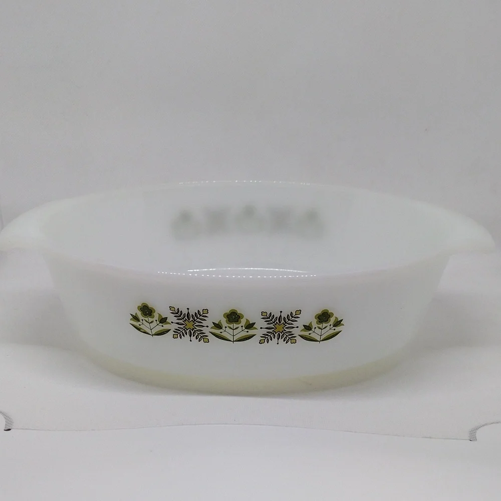 Vintage‎ Anchor Hocking Fire King Green Meadow 1.5 Quart Oval Casserole Dish